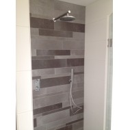 Stortdouche met inbouw kraan.